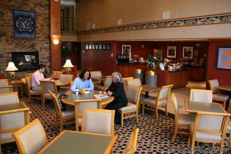 Hampton Inn & Suites Chapel Hill/Durham Εστιατόριο φωτογραφία