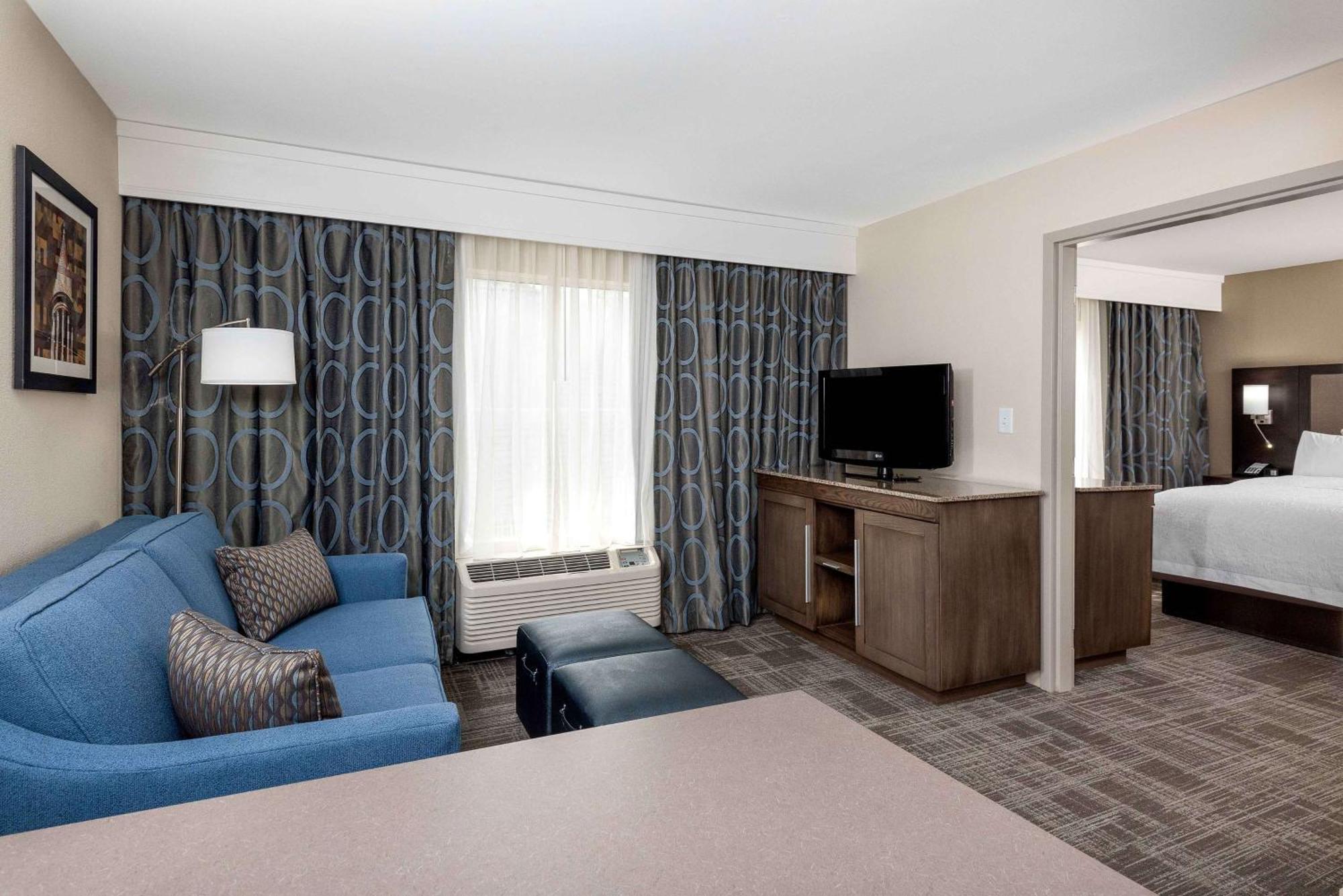 Hampton Inn & Suites Chapel Hill/Durham Εξωτερικό φωτογραφία
