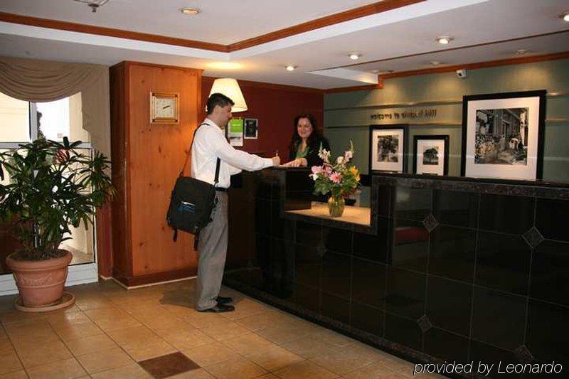 Hampton Inn & Suites Chapel Hill/Durham Εσωτερικό φωτογραφία