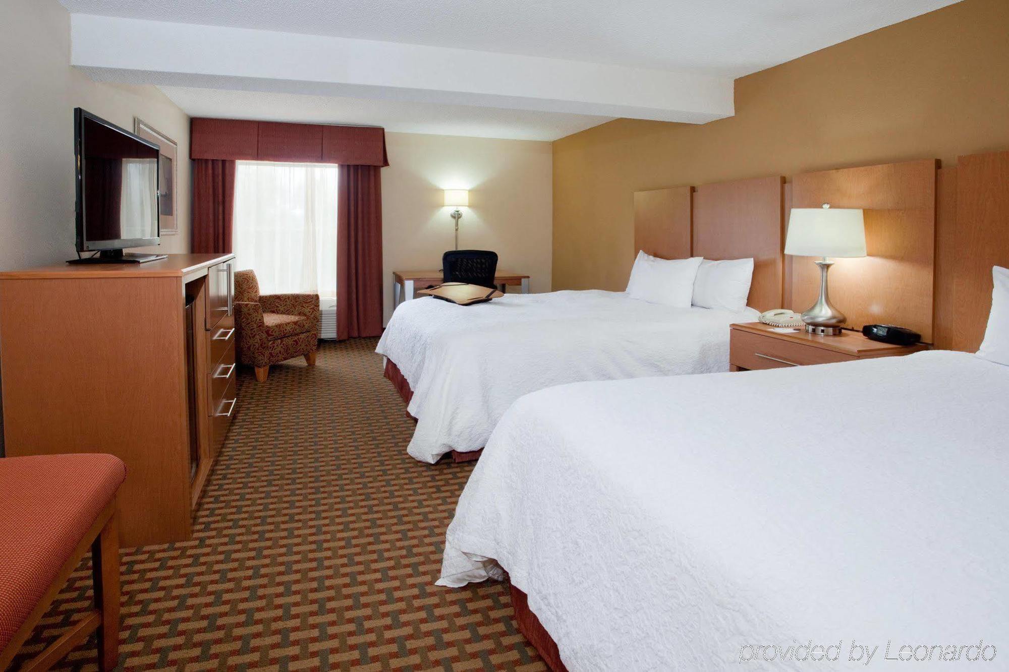 Hampton Inn & Suites Chapel Hill/Durham Εξωτερικό φωτογραφία